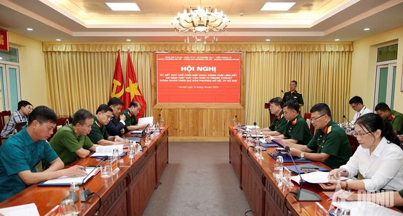 Các đại biểu dự hội nghị