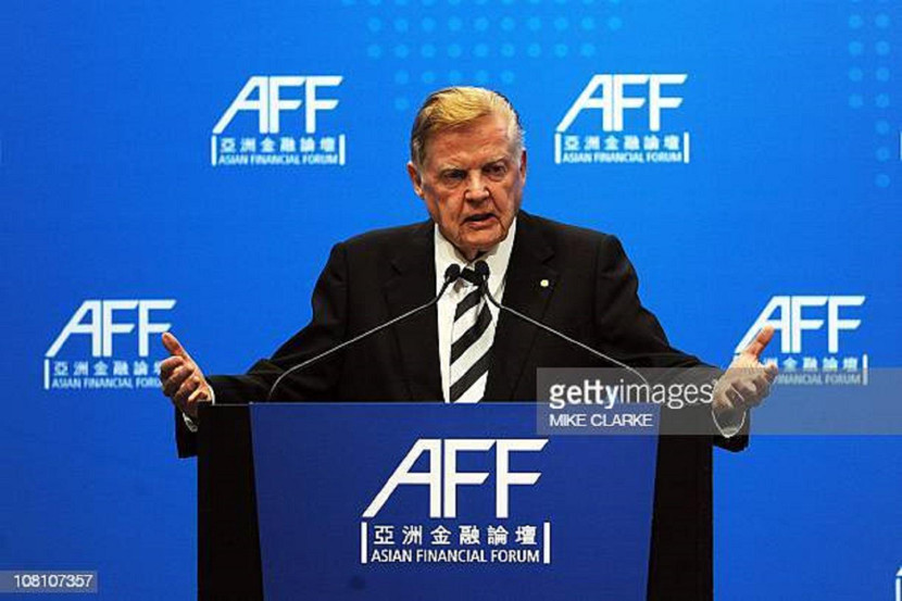 Năm 2008, Mundel nhận được sự chú ý lớn khi cho rằng thiết lập một hệ thống tiền tệ toàn châu Á là khả thi nếu có sự thỏa thuận phù hợp giữa hai nền kinh tế hàng đầu là Nhật Bản và Trung Quốc. Năm 2008, Mundel nhận được sự chú ý lớn khi cho rằng thiết lập một hệ thống tiền tệ toàn châu Á là khả thi nếu có sự thỏa thuận phù hợp giữa hai nền kinh tế hàng đầu là Nhật Bản và Trung Quốc.