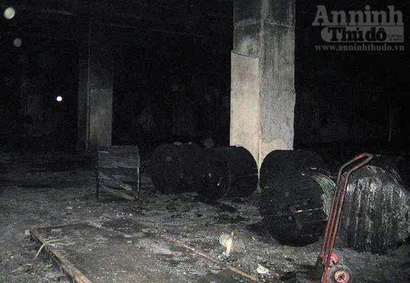 Hình ảnh "độc" sâu trong tầng hầm tháp đôi Điện lực ảnh 6 Hình ảnh "độc" sâu trong tầng hầm tháp đôi Điện lực ảnh 6