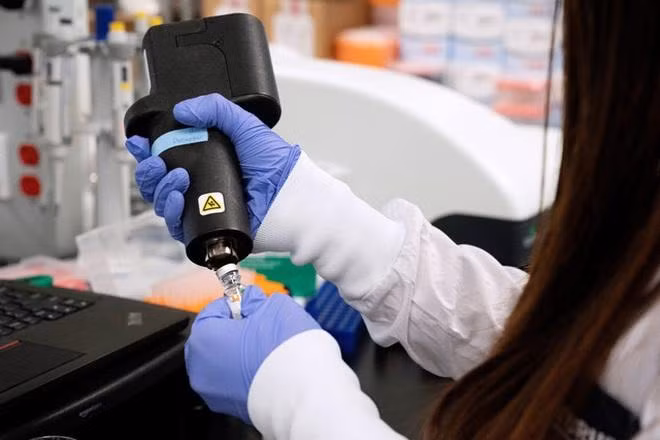 Cuộc đua tìm ra thuốc trị Covid-19 thu hút nhiều hãng dược tham gia Cuộc đua tìm ra thuốc trị Covid-19 thu hút nhiều hãng dược tham gia