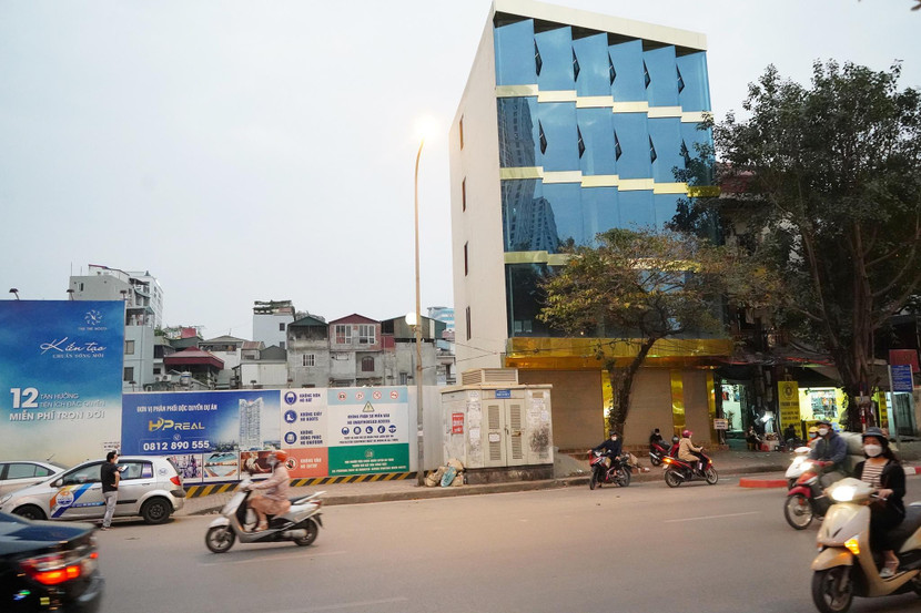 Cưỡng chế, xử lý dứt điểm vi phạm trật tự xây dựng tại công trình 84 đường Láng ảnh 1 Cưỡng chế, xử lý dứt điểm vi phạm trật tự xây dựng tại công trình 84 đường Láng ảnh 1