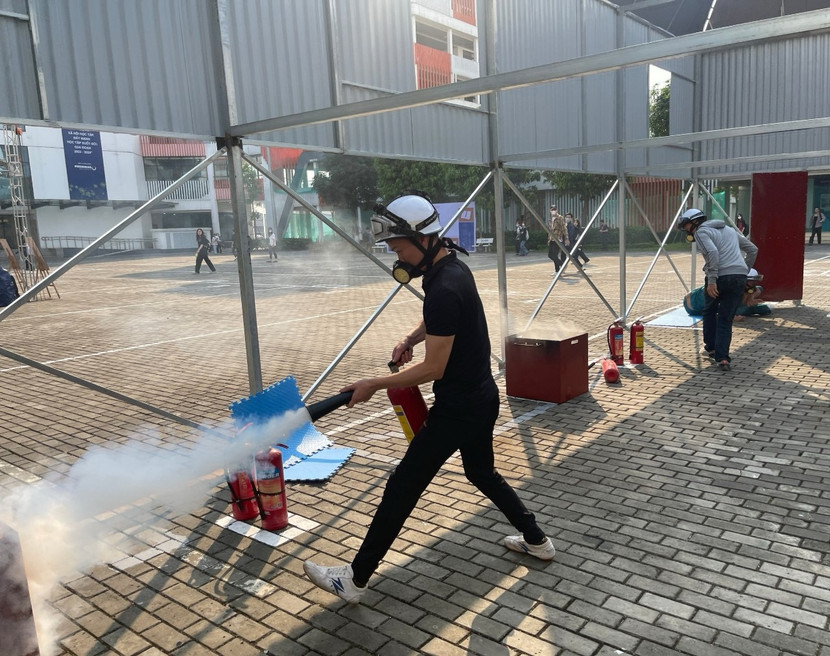 Không khí luyện tập hăng say lan toả khắp các tổ liên gia ở quận Hà Đông Không khí luyện tập hăng say lan toả khắp các tổ liên gia ở quận Hà Đông