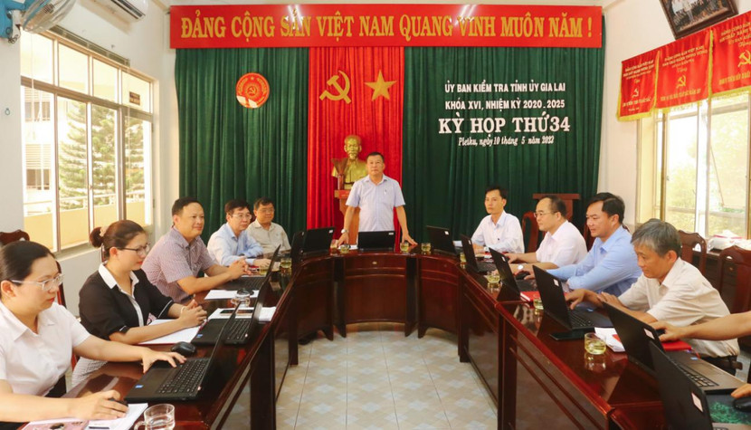 Kỳ họp thứ 34 của UBKT Tỉnh ủy Gia Lai Kỳ họp thứ 34 của UBKT Tỉnh ủy Gia Lai