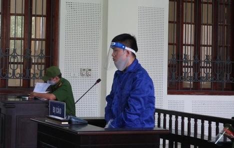 Nguyễn Vĩnh Thướng trong phiên xét xử