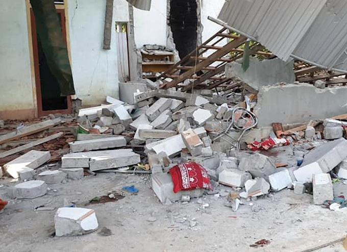 Bức tường đổ sập khi nhóm thợ đang làm việc khiến ông H. bị đè trúng và tử vong
