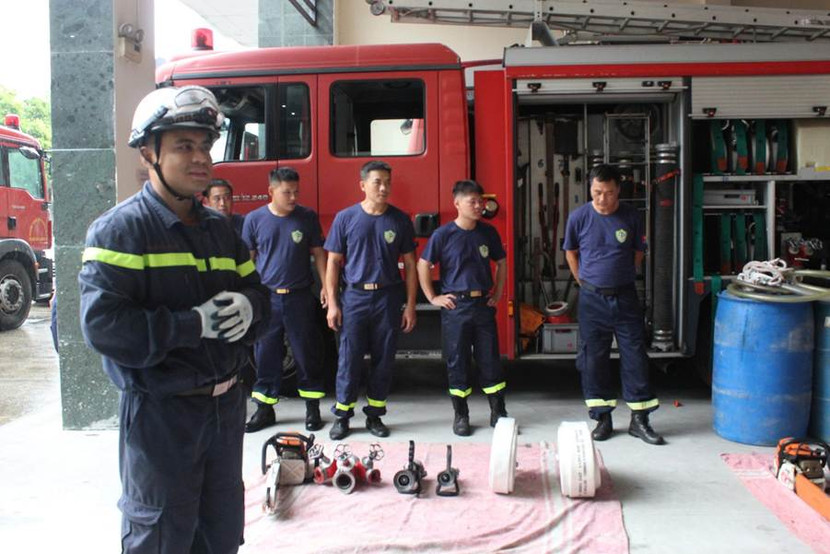 Hướng dẫn và trải nghiệm các phương tiện và thiết bị chuyên dụng của lực lượng Cảnh sát PCCC&amp;CNCH