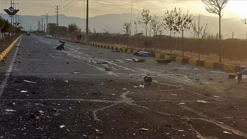 Hiện trường vụ sát hại nhà khoa học Mohsen Fakhrizadeh