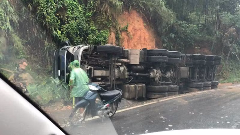 Hiện trường vụ tai nạn (Ảnh: Đỗ Thắng)