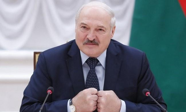 Tổng thống Belarus Alexander Lukashenko trong cuộc họp với quan chức Cộng đồng các quốc gia độc lập tại thủ đô Minsk hôm 28-5