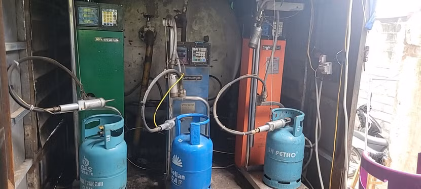 Khu vực san chiết gas trái phép