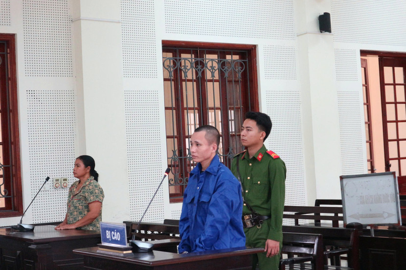 Nguyễn Duy Ôn trong phiên xét xử