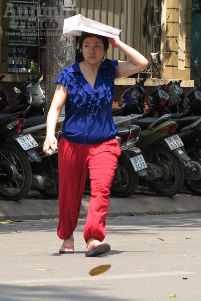 Chùm ảnh: "Nin-ja" trên phố phường Hà Nội ảnh 9 Chùm ảnh: "Nin-ja" trên phố phường Hà Nội ảnh 9