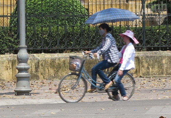 Chùm ảnh: "Nin-ja" trên phố phường Hà Nội ảnh 15 Chùm ảnh: "Nin-ja" trên phố phường Hà Nội ảnh 15
