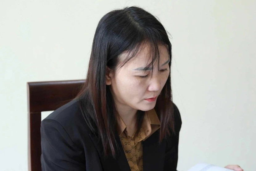 Nguyễn Thị Tú tại cơ quan công an