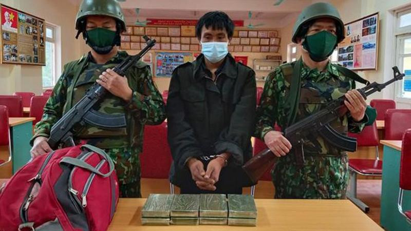 Vừ và số ma túy khi bị bắt giữ