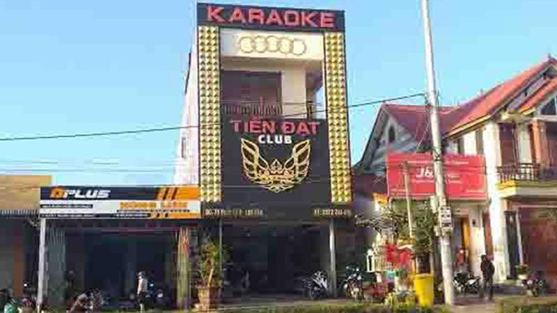 Quán karaoke nơi xảy ra vụ án mạng (Ảnh: N.Q.)