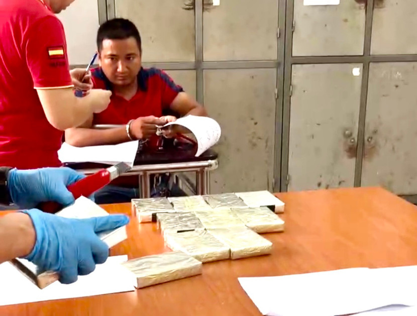 Đối tượng Đào Mạnh Thành cùng số ma tuý tang vật Đối tượng Đào Mạnh Thành cùng số ma tuý tang vật