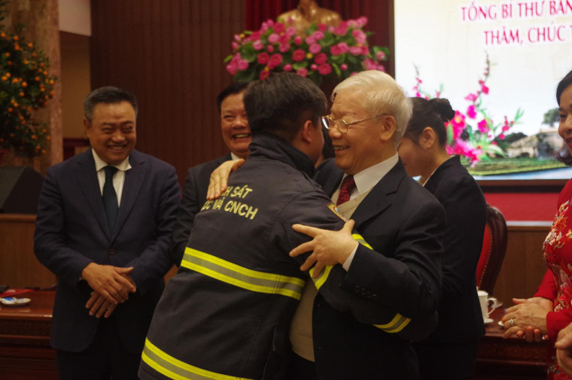 Sẽ mãi lưu giữ hình ảnh xúc động, gần gũi này