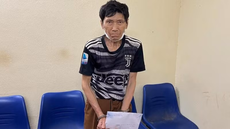 Đối tượng cùng tang vật (Ảnh: Công an nhân dân) Đối tượng cùng tang vật (Ảnh: Công an nhân dân)