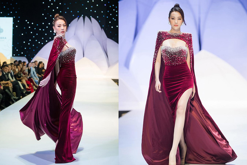 Sải bước tại một sự kiện cuối năm 2019, Phương Oanh diện đầm dạ hội đỏ ôm sát, khoe trọn vóc dáng chuẩn “đồng hồ cát". Nữ diễn viên đã có màn catwalk, tạo dáng, xoay người vô cùng chuyên nghiệp