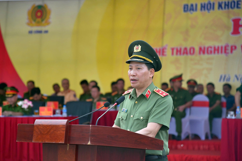 Trung tướng Lê Văn Tuyến, Thứ trưởng Bộ Công an phát biểu khai mạc hội thi