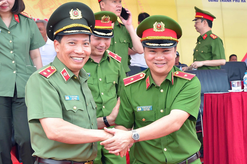 Trung tướng Lê Văn Tuyến, Thứ trưởng Bộ Công an chúc mừng đoàn CATP Hà Nội