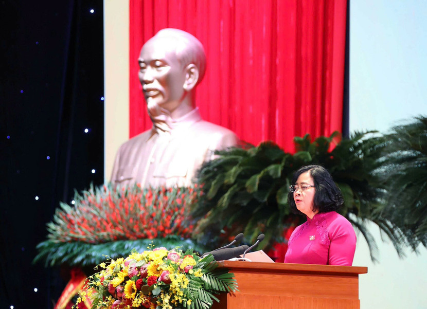 Ủy viên Bộ Chính trị, Bí thư Thành ủy Hà Nội Bùi Thị Minh Hoài đọc diễn văn khai mạc Ủy viên Bộ Chính trị, Bí thư Thành ủy Hà Nội Bùi Thị Minh Hoài đọc diễn văn khai mạc