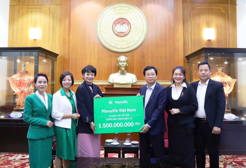 Manulife quyên góp 1,5 tỷ đồng hỗ trợ đồng bào miền Bắc bị ảnh hưởng bởi thiên tai ảnh 1