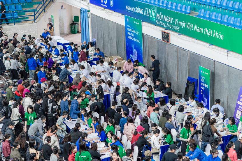 Ngày hội “Sống Khỏe Mỗi Ngày 2025” vừa được tổ chức tại Hải Phòng, mang đến hơn 1.000 suất khám bệnh miễn phí cho người dân địa phương Ngày hội “Sống Khỏe Mỗi Ngày 2025” vừa được tổ chức tại Hải Phòng, mang đến hơn 1.000 suất khám bệnh miễn phí cho người dân địa phương
