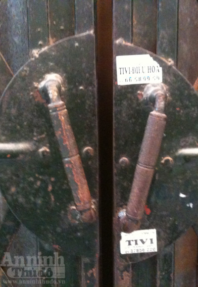 Phát cáu với tem quảng cáo rao vặt ảnh 5