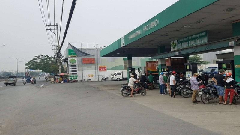 Cây xăng xảy ra vụ nổ súng Cây xăng xảy ra vụ nổ súng