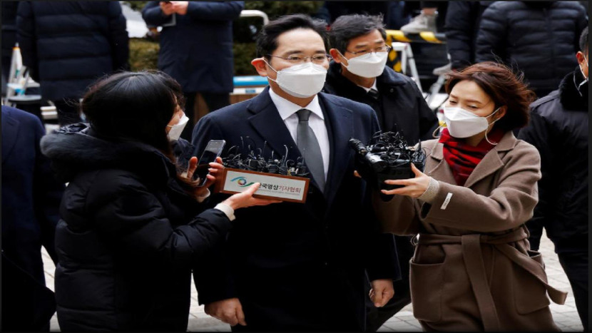 Lee Jae-Yong đến Tòa án cấp cao Seoul, ngày 18-1-2021.