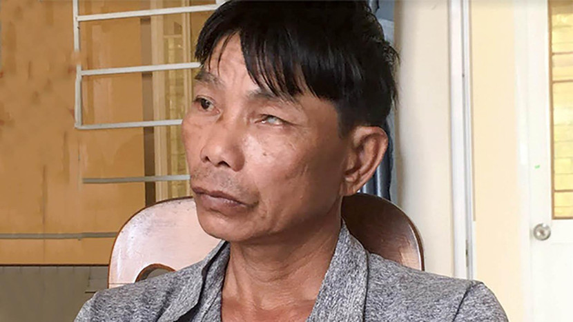 Đối tượng Phạm Văn Tùng tại cơ quan công an. Ảnh: Công an cung cấp