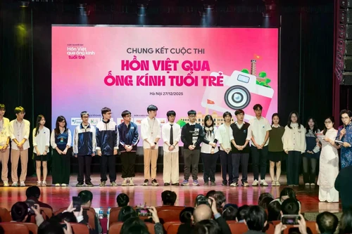 Học sinh đam mê nhiếp ảnh với cuộc thi “Hồn Việt qua ống kính tuổi trẻ 2025”