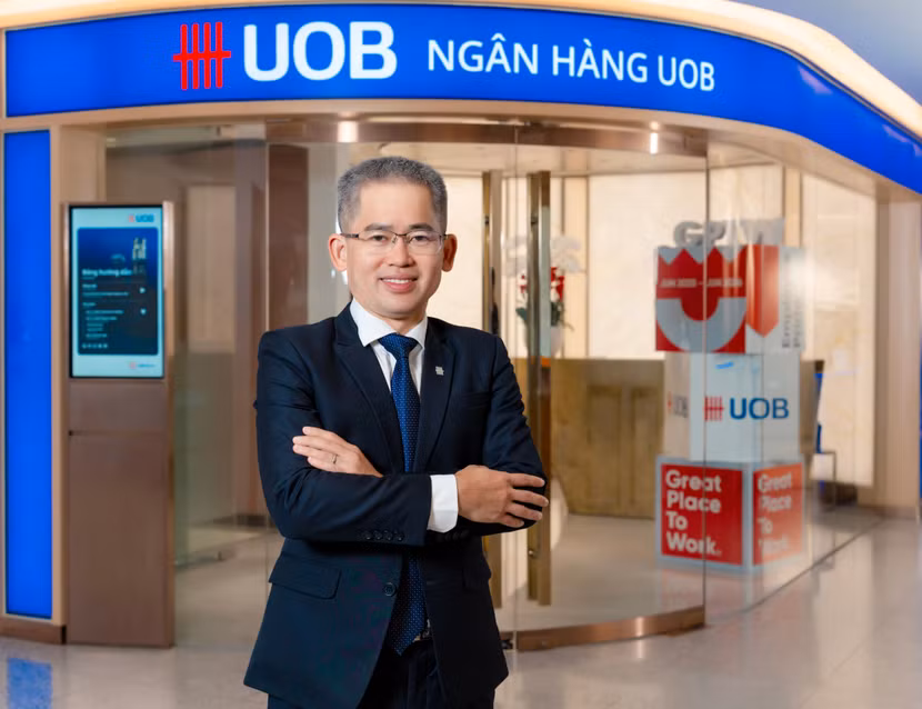 photo-ong-pham-hong-hai-uob.jpg