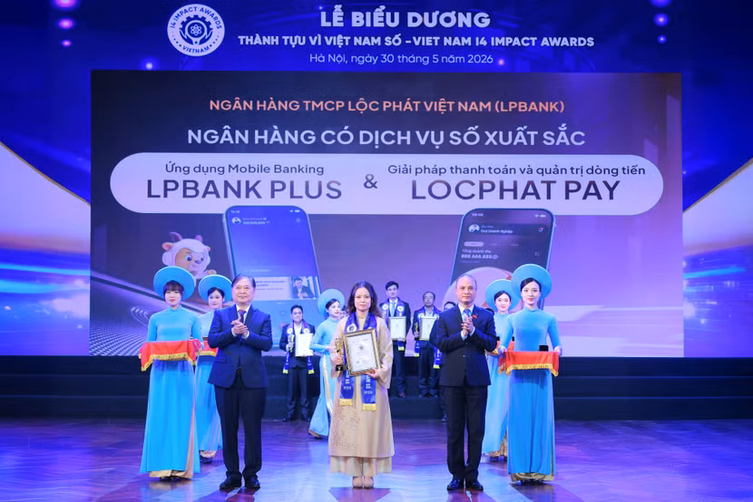 i4-impact-award-anh-2.jpg