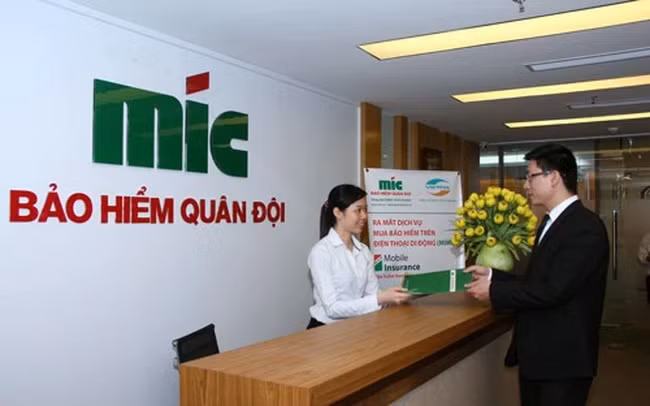 bao-hiem-quan-doi-mic.jpg