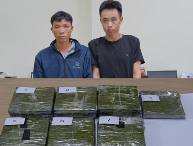 Hai đối tượng và tang vật Hai đối tượng và tang vật