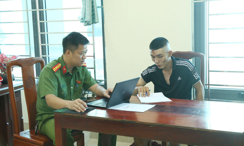 Đối tượng Dương Ngọc Hữu tại cơ quan công an