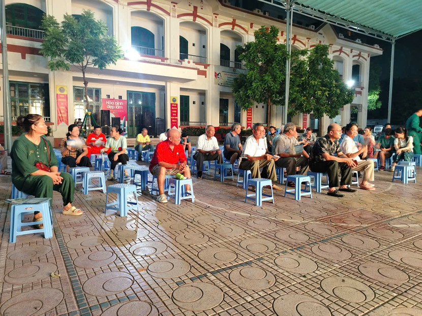 Tuyên truyền an toàn PCCC và kỹ năng thoát nạn cho tổ dân phố phường Ba Đình