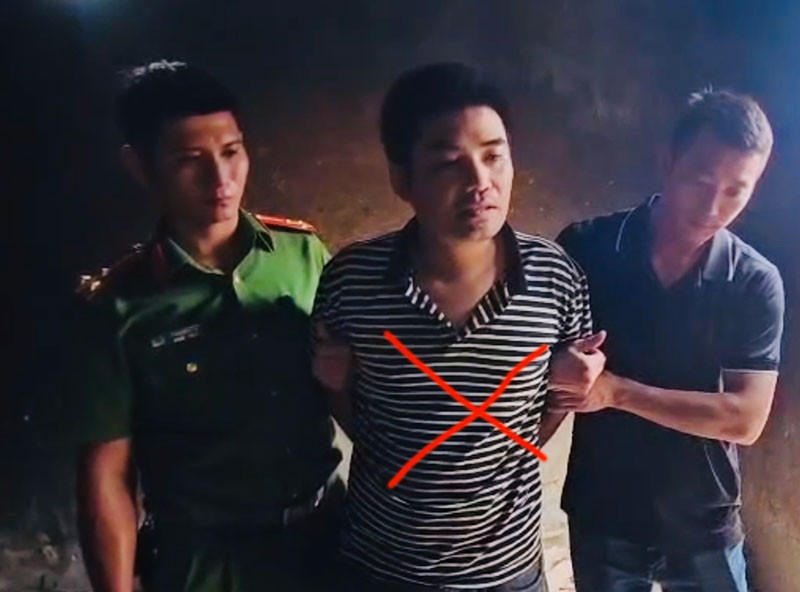 Lực lượng Công an khống chế đối tượng Nghĩa Lực lượng Công an khống chế đối tượng Nghĩa