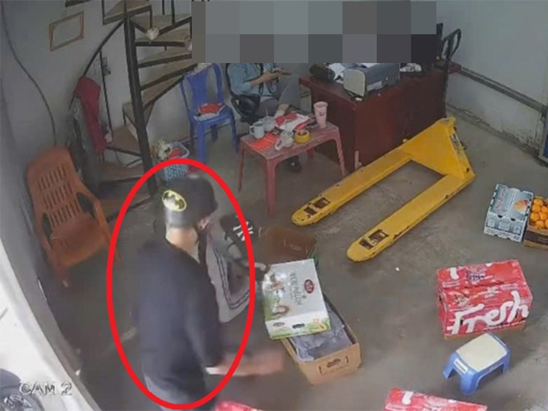 Hình ảnh nghi phạm cắt từ camera