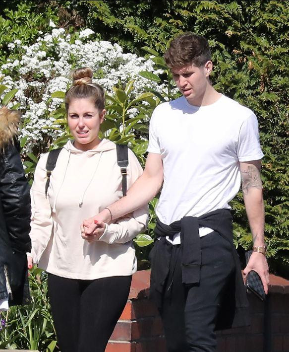 Olivia Naylor và Stones trong một lần đi nghỉ