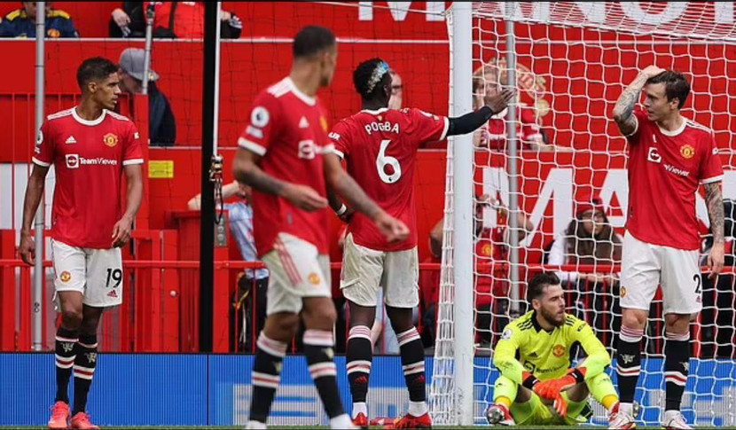 Quỷ đỏ để thua 3 trong 4 trận gần đây