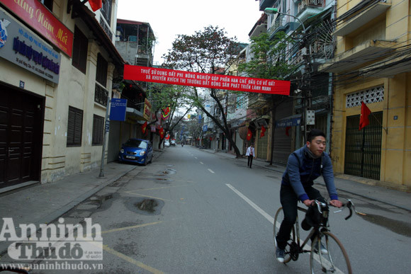 Lắng đọng Hà Nội trong sớm mồng 1 Tết ảnh 3 Lắng đọng Hà Nội trong sớm mồng 1 Tết ảnh 3