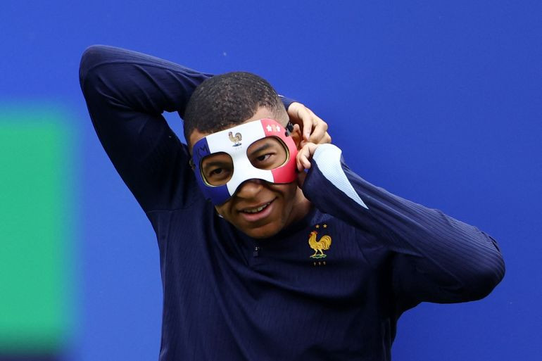 Mbappe mới đạt được thỏa thuận chuyển sang Real Madrid cách đây không lâu Mbappe mới đạt được thỏa thuận chuyển sang Real Madrid cách đây không lâu