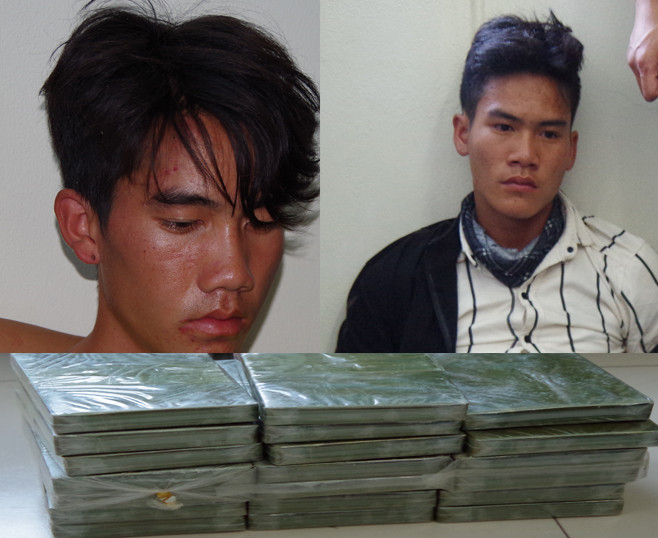 Hai đối tượng và tang vật vụ án Hai đối tượng và tang vật vụ án