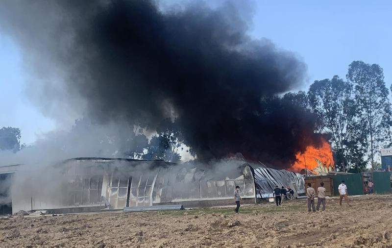 Vụ cháy xảy ra giữa trưa