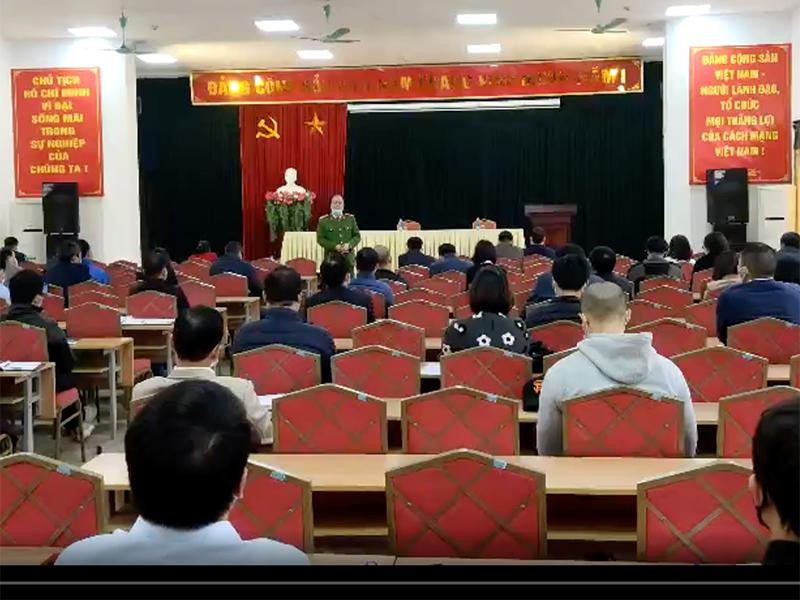 Quận Hoàng Mai làm việc với các chủ đầu tư có công trình, cơ sở chưa nghiệm thu để đưa ra hướng khắc phục Quận Hoàng Mai làm việc với các chủ đầu tư có công trình, cơ sở chưa nghiệm thu để đưa ra hướng khắc phục