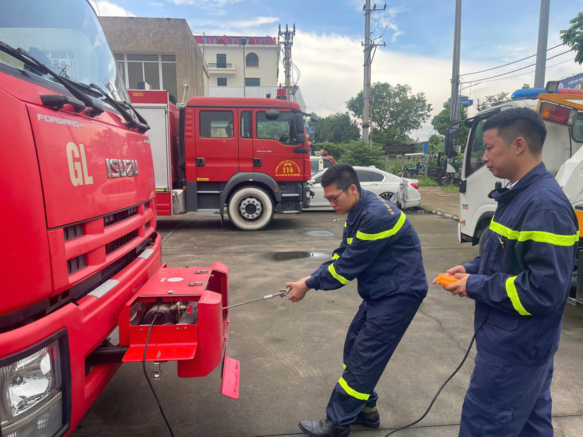 Đội chữa cháy và CNCH khu vực số 19 kiểm tra nghiệp vụ, đáp ứng sẵn sàng chiến đấu với “giặc lửa”